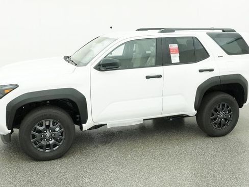 New 2026 Toyota 4Runner SR5 image 2