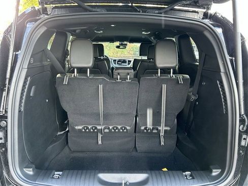 New 2026 Chrysler Pacifica Select image 17