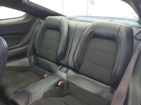 Used 2017 Ford Mustang Shelby GT350 RWD image 11