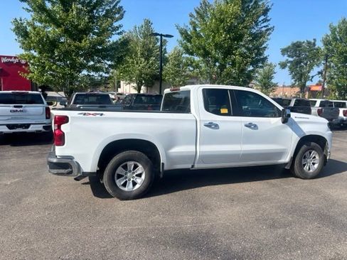 Used 2021 Chevrolet Silverado 1500 LT AWD/4WD image 5