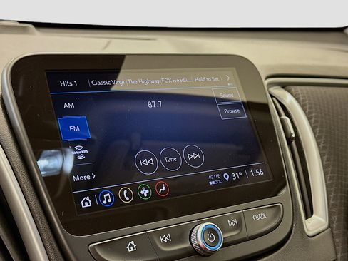 Used 2024 Chevrolet Malibu LT image 21