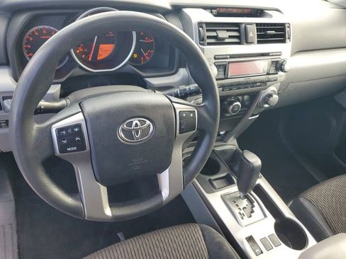 Used 2010 Toyota 4Runner SR5 AWD/4WD image 12