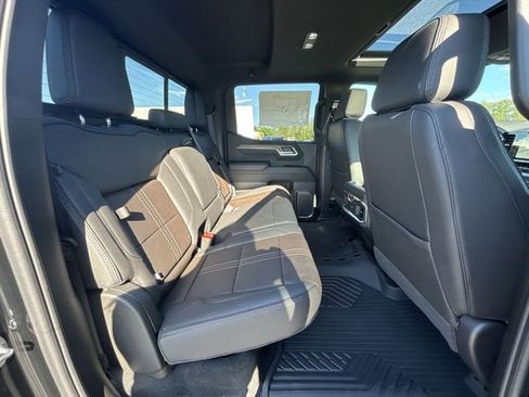 New 2026 Chevrolet Silverado 1500 High Country w/ Technology Package AWD/4WD image 28