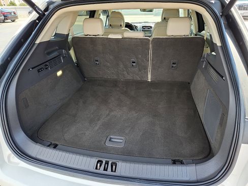 Used 2019 Lincoln Nautilus Reserve w/ Driver Assistance Package image 6