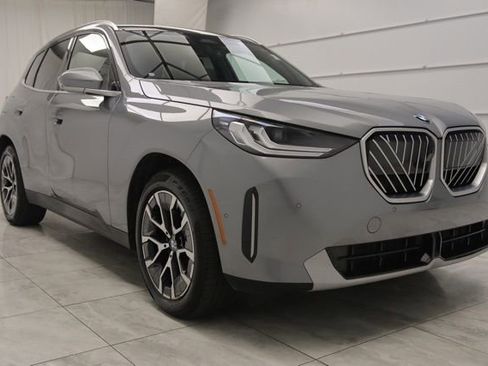Used 2026 BMW X3 xDrive30i AWD/4WD image 4