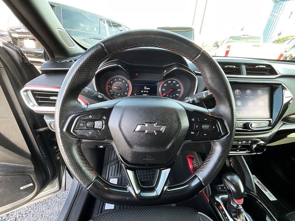 Used 2021 Chevrolet TrailBlazer RS w/ Technology Package FWD image 20