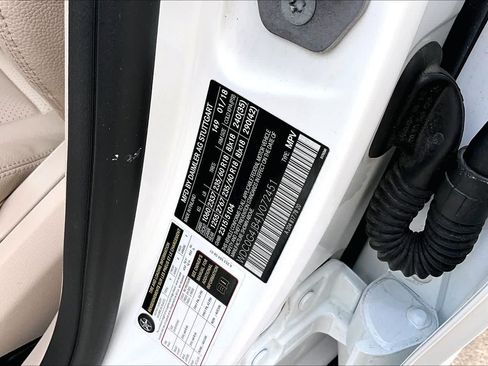 Used 2018 Mercedes-Benz GLC 300 image 34