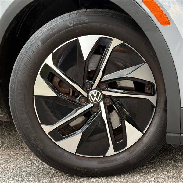 Used 2021 Volkswagen ID.4 Pro S RWD image 18