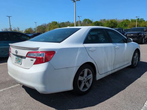 Used 2012 Toyota Camry SE image 5