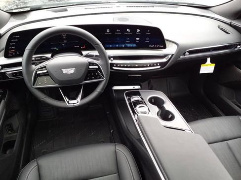 New 2025 Cadillac Lyriq Sport image 3