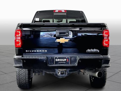 Used 2017 Chevrolet Silverado 2500 High Country w/ Duramax Plus Package image 5