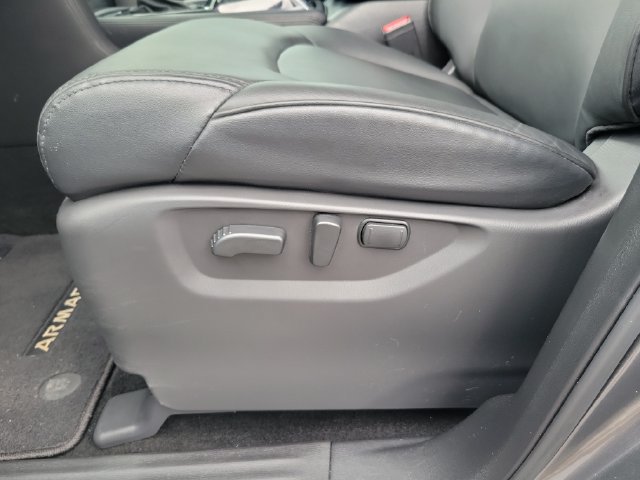 Used 2024 Nissan Armada SV w/ Cargo Package RWD image 15