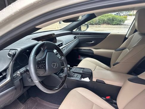 Used 2020 Lexus ES 350 w/ Premium Package FWD image 19
