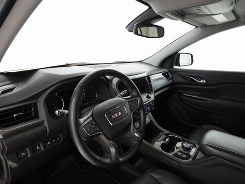 Used 2023 GMC Acadia AT4 w/ Technology Package image 10