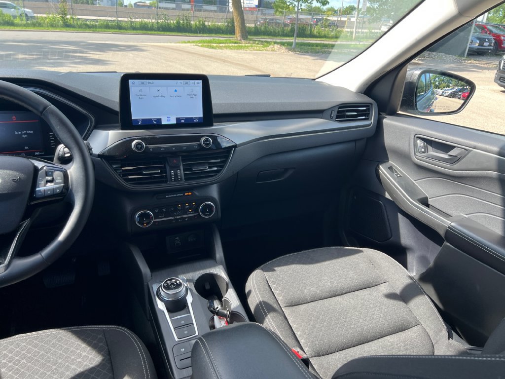 Used 2024 Ford Escape Active AWD/4WD image 33