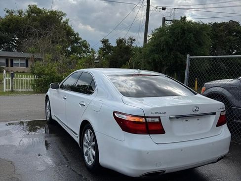 Used 2008 Lexus LS 460 RWD image 4