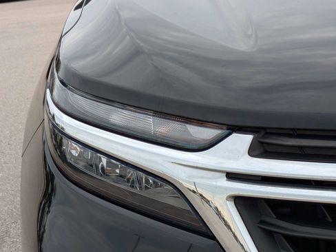 Used 2022 Chevrolet Equinox LS w/ LPO, Floor Liner Package FWD image 10