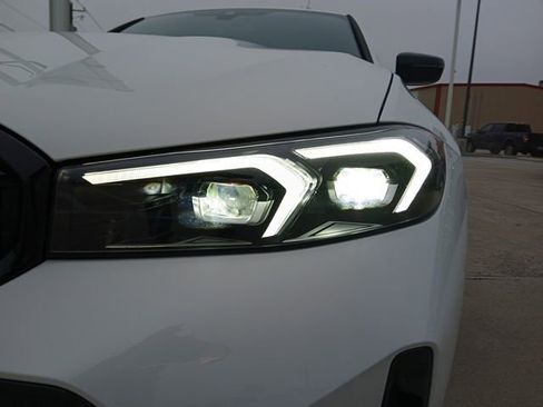 New 2025 BMW 330i 330i Retired Loaner w/ M Sport Package image 4