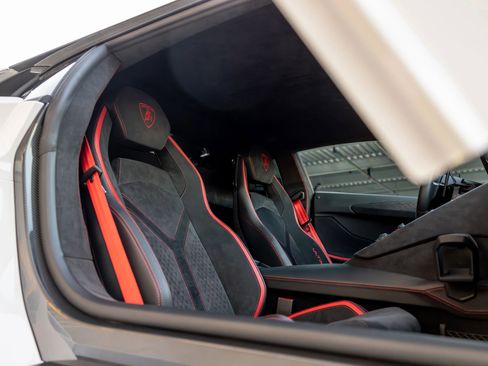 Used 2022 Lamborghini Aventador LP 780-4 Ultimae AWD/4WD image 16