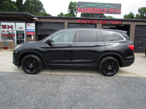 Used 2017 Honda Pilot EX-L image 2