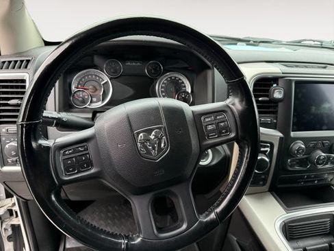 Used 2019 RAM 1500 Warlock AWD/4WD image 12