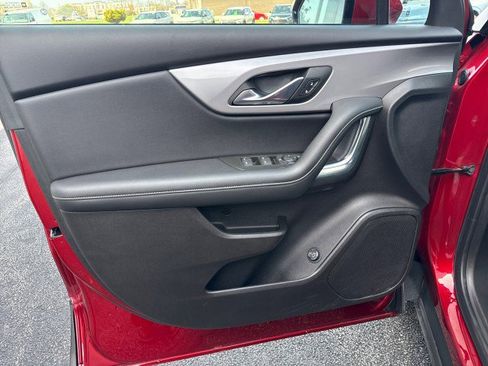 Used 2024 Chevrolet Blazer LT w/ Convenience Package image 14