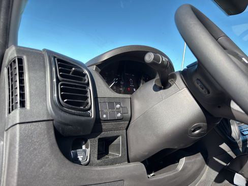 New 2026 RAM ProMaster 2500 w/ Convenience Group image 13