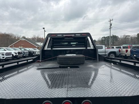 New 2026 GMC Sierra 3500 Pro w/ Convenience Package image 19