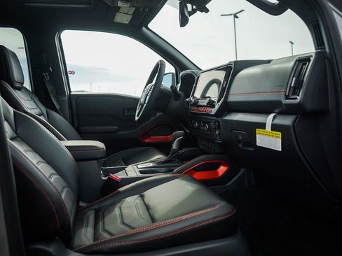 New 2026 Nissan Frontier PRO-4X w/ Pro Premium Package image 9