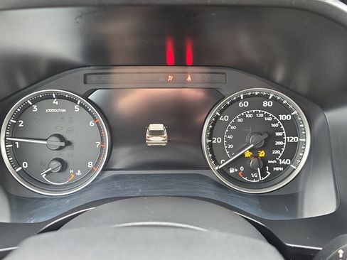 Used 2025 Mitsubishi Outlander SE FWD image 17
