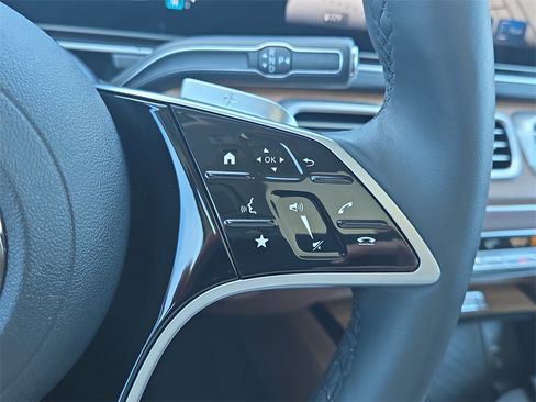 Certified 2025 Mercedes-Benz GLE 450e 4MATIC image 22