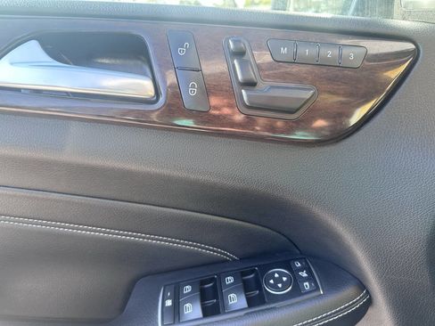 Used 2014 Mercedes-Benz ML 350 BlueTEC 4MATIC image 29