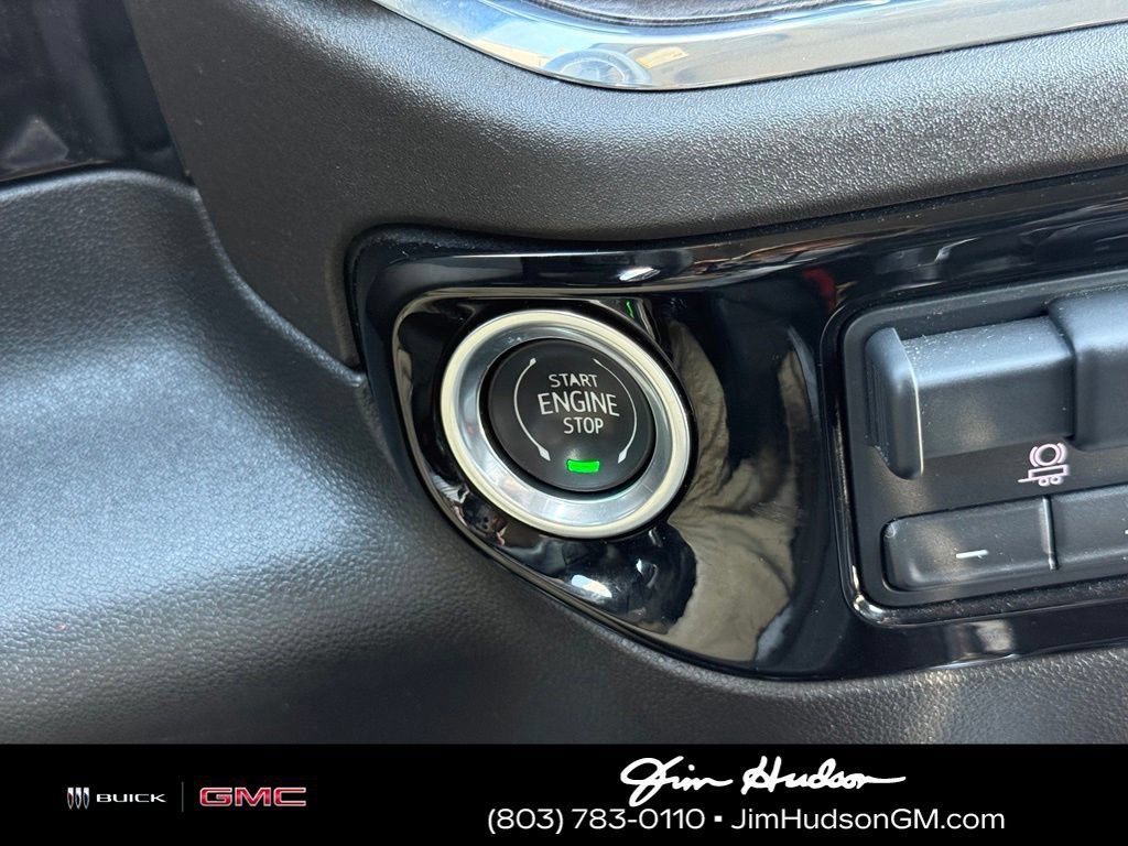 Certified 2023 Chevrolet Silverado 1500 LTZ w/ LTZ Premium Package AWD/4WD image 31