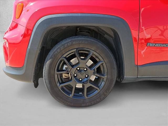 Used 2020 Jeep Renegade Altitude FWD image 19