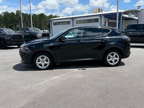 Certified 2025 Dodge Hornet GT w/ Cold Weather Group image 6