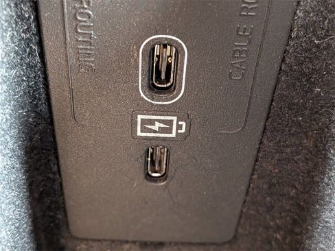 Certified 2023 Volvo XC60 B5 Ultimate image 25