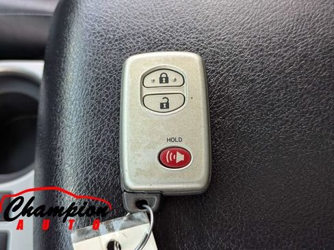 Used 2013 Toyota 4Runner Limited RWD image 33