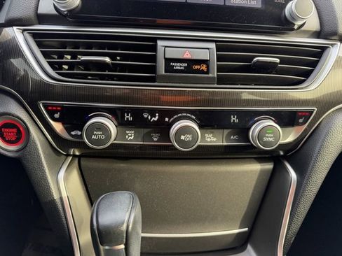 Used 2022 Honda Accord Sport Special Edition image 28