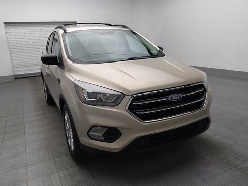 Used 2017 Ford Escape SE w/ SE Sport Appearance Package image 14