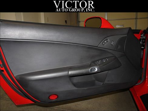 Used 2006 Chevrolet Corvette Convertible w/ Preferred Equipment Group image 17