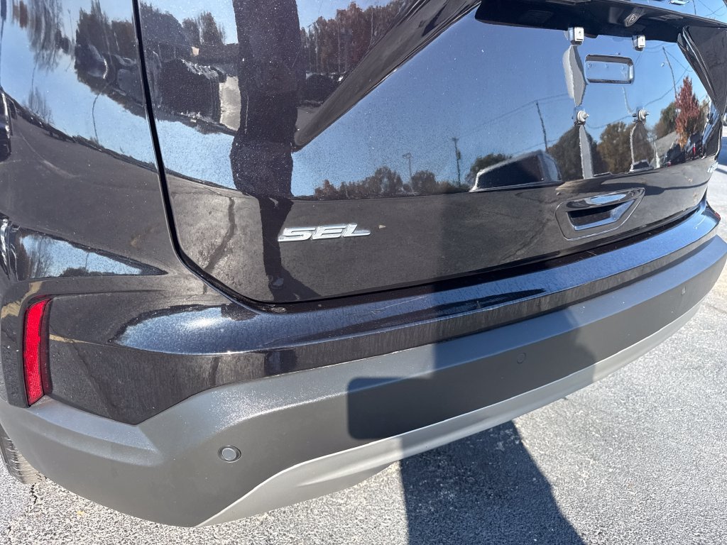 Used 2024 Ford Edge SEL w/ Convenience Package AWD/4WD image 11