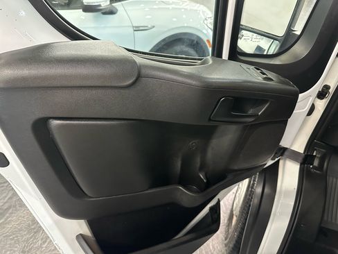 Used 2023 RAM ProMaster 3500 image 9