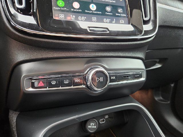 Used 2023 Volvo C40 P8 Recharge Ultimate AWD/4WD image 26