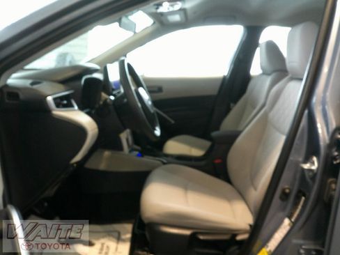 Used 2023 Toyota Corolla Cross L image 20