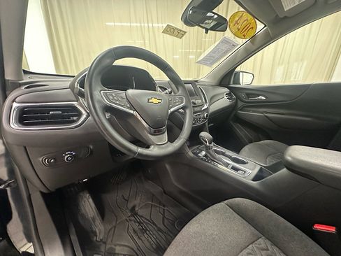 Certified 2024 Chevrolet Equinox LT w/ LPO, Floor Liner Package image 23