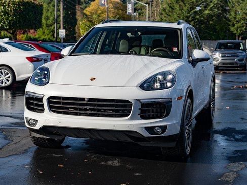 Used 2016 Porsche Cayenne S w/ Premium Plus Package image 4