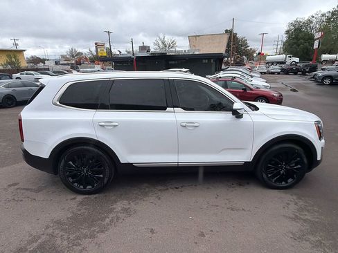 Used 2021 Kia Telluride SX w/ Towing Package FWD image 8