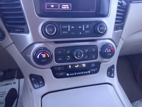 Used 2015 GMC Yukon XL Denali w/ Open Road Package image 24