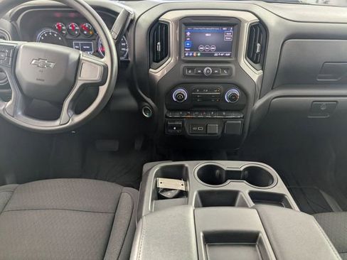 Certified 2025 Chevrolet Silverado 2500 Custom w/ Custom Value Package image 23