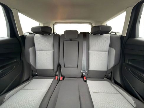 Used 2018 Ford Escape SE image 21